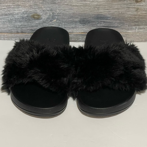 Pink Victoria’s Secret Black Fur Slides Sandals Slippers Size 7 / 8 - Picture 12 of 12